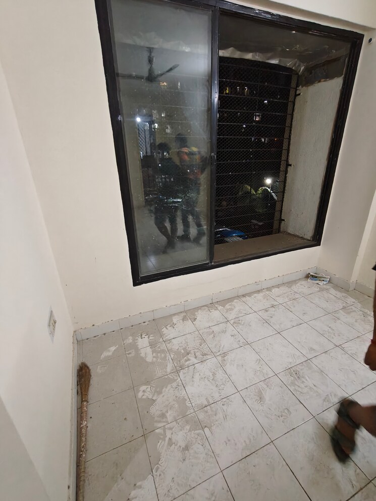 Room, fam-chs 1 Bedroom 528 Sq.Ft. Apartment In Kopar Khairane Navi Mumbai 8374580