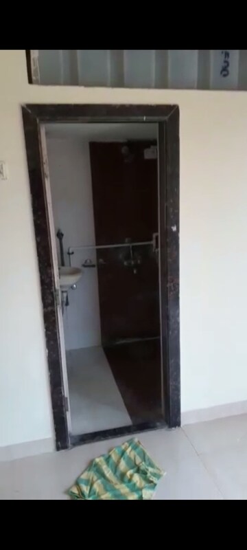 Furnished Amenities in 2 BHK Apartment at Sanghvi Hills, Ghodbunder Road – for Sale