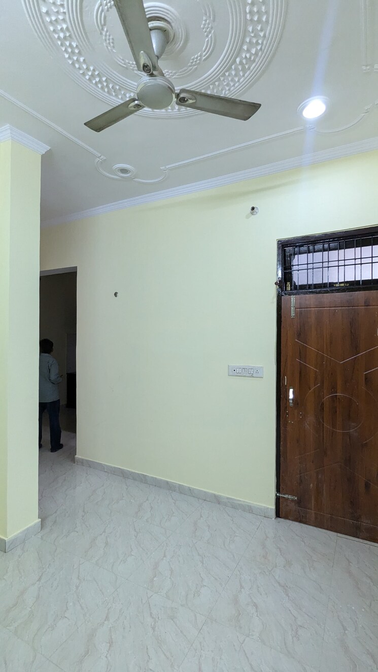 Room, jankipuram extension 2 Bedroom 1200 Sq.Ft. Independent House In Jankipuram Extension Lucknow 8374603