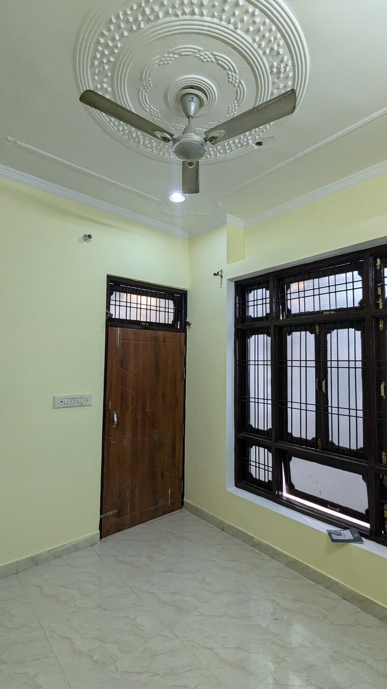 Room, jankipuram extension 2 Bedroom 1200 Sq.Ft. Independent House In Jankipuram Extension Lucknow 8374603