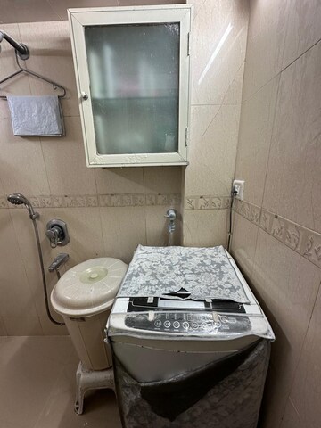 Bathroom in 1.5 BHK Apartment at St. Peters Colony – for Rent