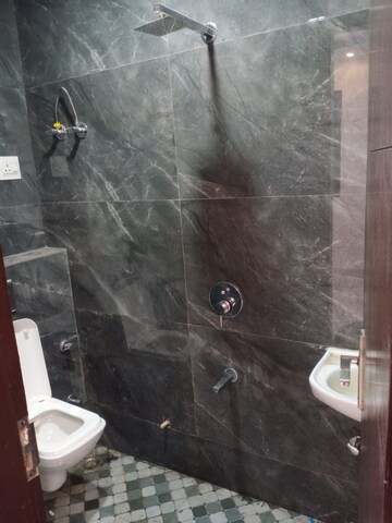 Bathroom in 2.5 BHK Builder Floor at Chattarpur – for Rent