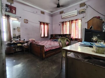 Bedroom in 6+ BHK Independent House at Barasat – for Sale