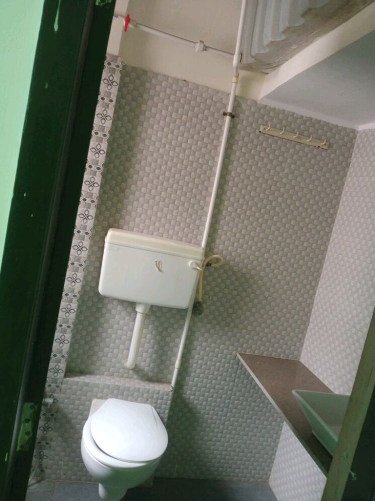 Bathroom, kharvai 2 Bedroom 915 Sq.Ft. Apartment In Kharvai Thane 8374649