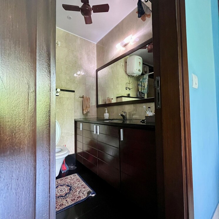 Kitchen, sarvodaya enclave 3 Bedroom 1800 Sq.Ft. Builder Floor In Sarvodaya Enclave Delhi 8374654