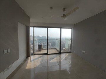 Room in 1 BHK Apartment at Dosti Greater Thane, Kalher – for Sale