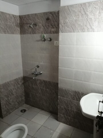 Bathroom in 2.5 BHK Apartment at Dragon Age The Citadel, Chinhat – for Rent