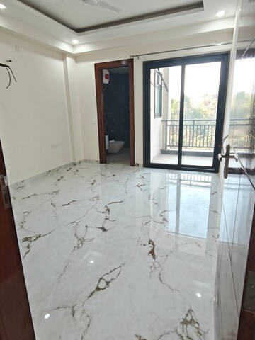 Room in 3 BHK Apartment at Lodha Massimo, Baner – for Sale