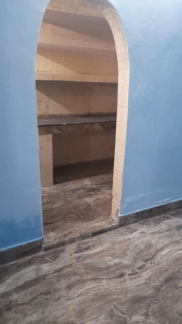 Swimming Pool in 2.5 BHK Builder Floor at Mayur Vihar Phase 1 – for Rent