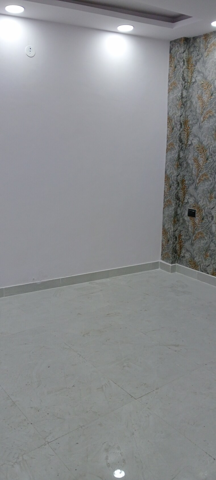 Room, govindpuri 3 Bedroom 580 Sq.Ft. Builder Floor In Govindpuri Delhi 8374735