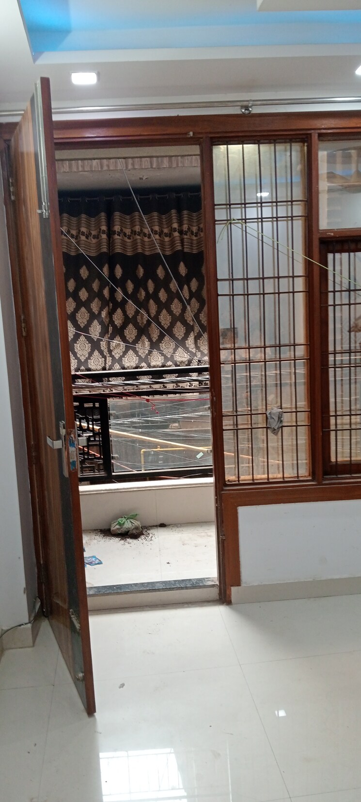 Balcony, govindpuri 3 Bedroom 910 Sq.Ft. Builder Floor In Govindpuri Delhi 8374751