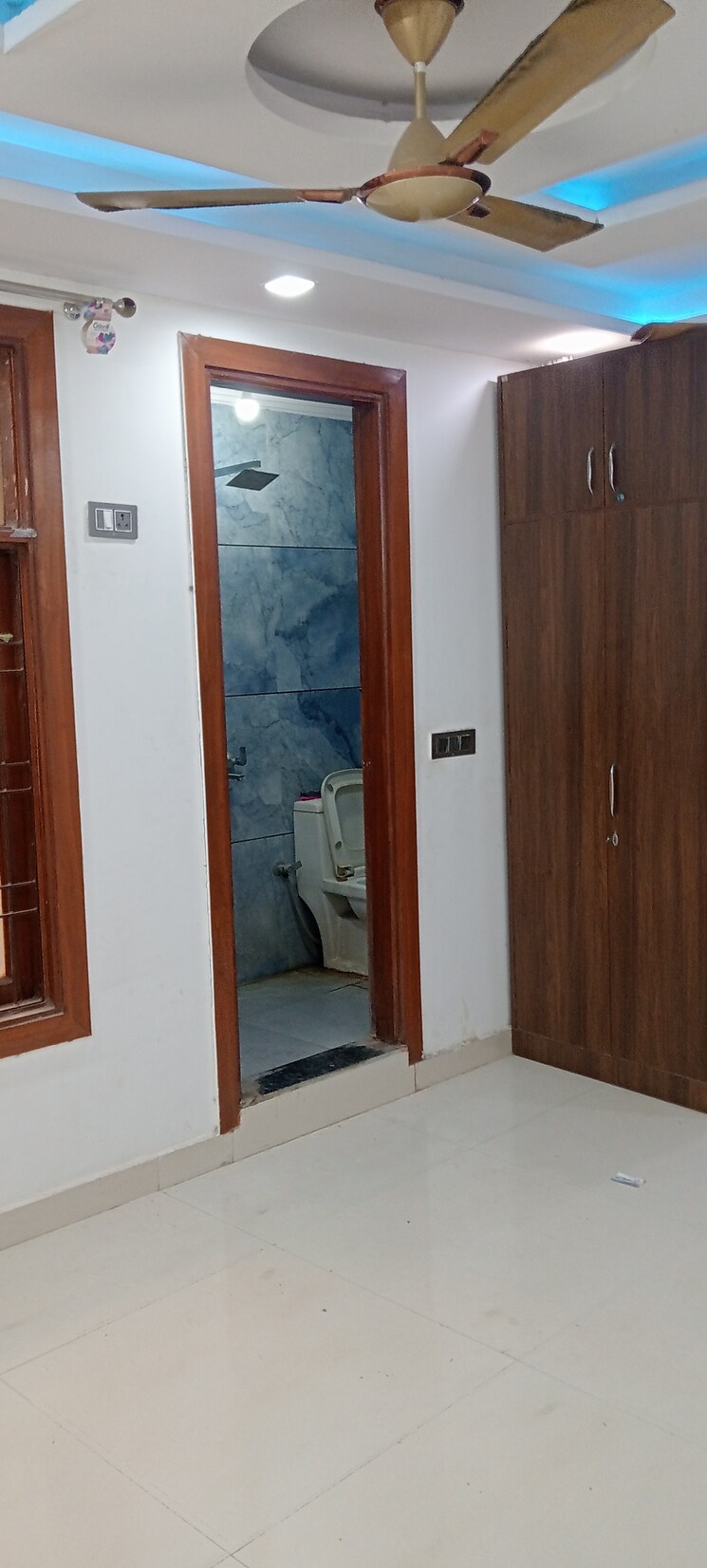 undefined, govindpuri 3 Bedroom 910 Sq.Ft. Builder Floor In Govindpuri Delhi 8374751