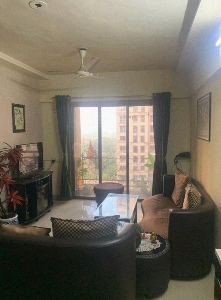 Living Room, shreeji-palacia-phase-ii 2 Bedroom 727 Sq.Ft. Apartment In Ghodbunder Road Thane 8374768