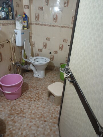Bathroom in 2 BHK Villa at Kalina – for Rent