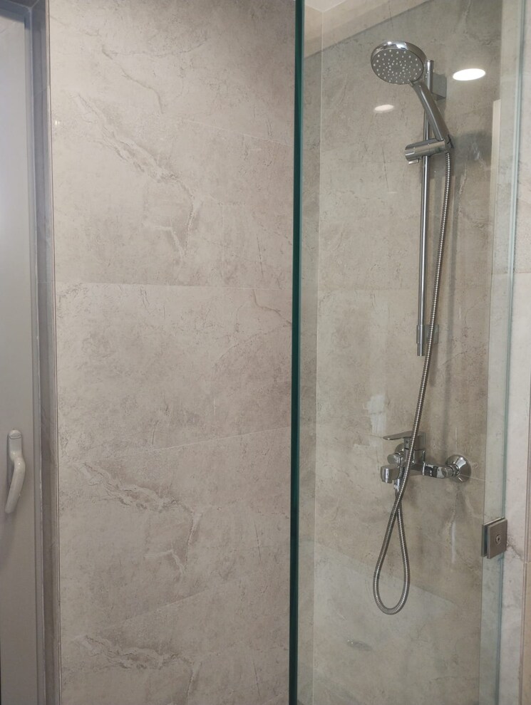 Bathroom, hiranandani-meridian 3 Bedroom 980 Sq.Ft. Apartment In Manpada Thane 8374817