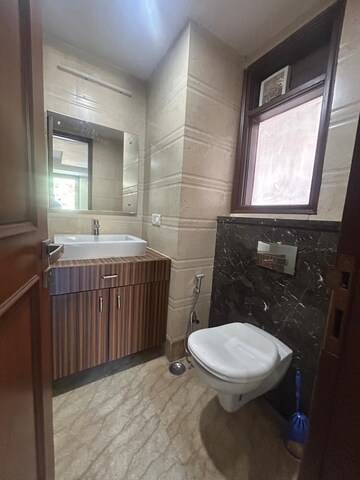 Bathroom in 4 BHK Builder Floor at Safdarjang Enclave – for Rent