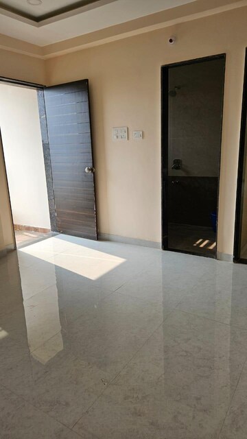 Room in 3 BHK Apartment at Manish Nagar – for Rent