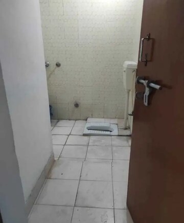 Master Bedroom in 2 BHK Villa at Vikas Nagar – for Rent
