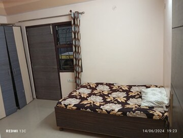 Bedroom in 2 BHK Apartment at Vaishali Nagar – for Rent