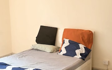 1 BHK Apartment For Rent in Pankaj Mansion, Worli