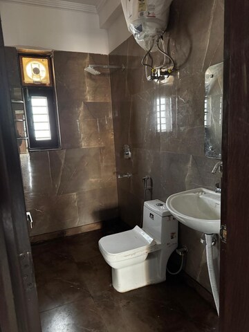 Bathroom in 2 BHK Apartment at Vatika City, Sector 49 – for Rent