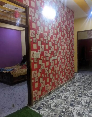 Living Room in 2 BHK Independent House at Aliganj – for Rent