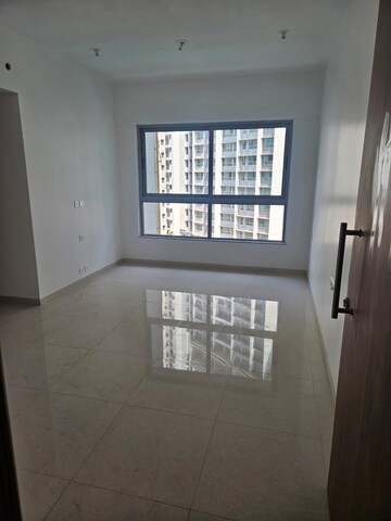 2 BHK Apartment For Rent in Kalpataru Immensa, Kolshet Road