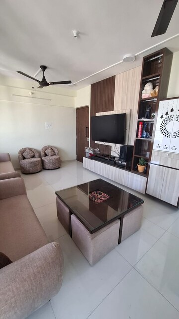 Living Room in 2 BHK Apartment at West View Apartment, Goregaon West – for Sale