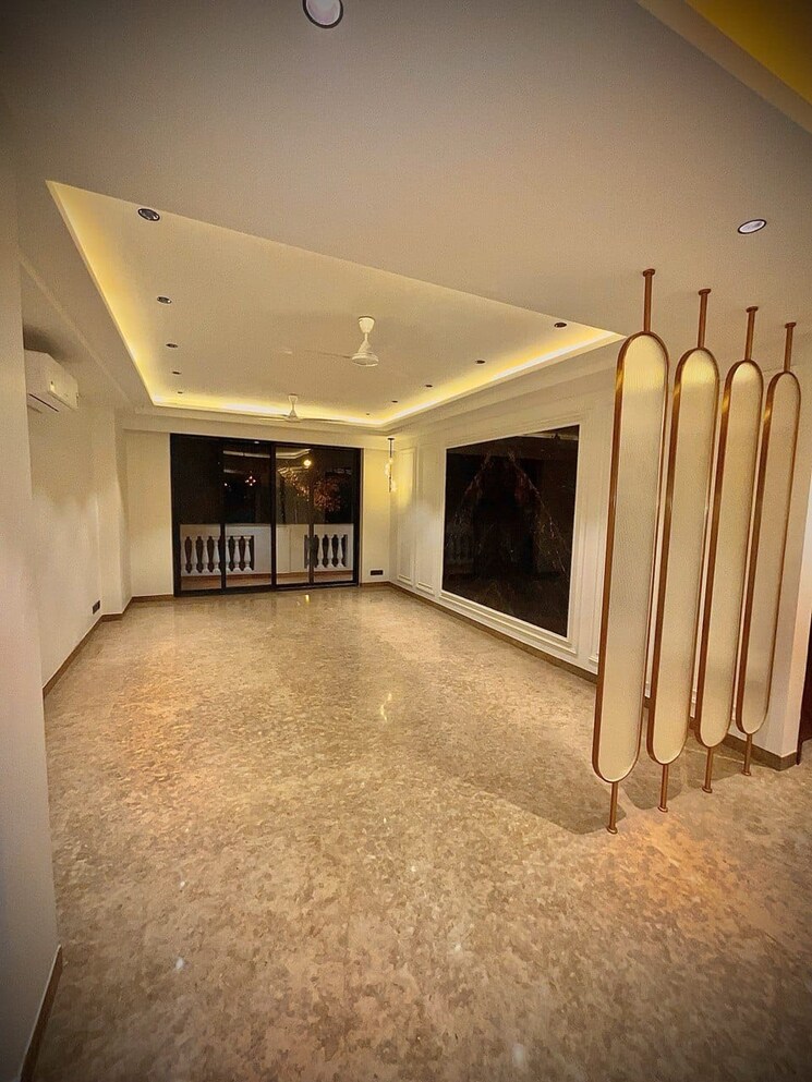 Bedroom, sector 73 4 Bedroom 538 Sq.Yd. Builder Floor In Sector 73 Gurgaon 8375108