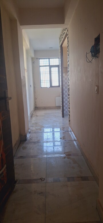 Kitchen in 1.5 BHK Apartment at Auric City Homes, Sector 82 – for Rent