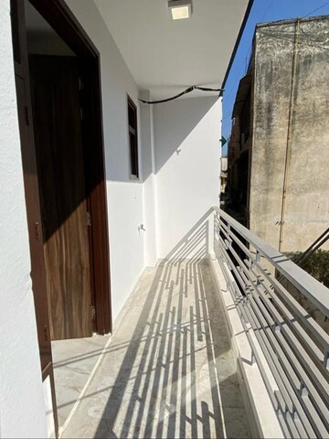 1 BHK Builder Floor For Rent in Saket