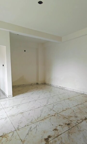 Room in 2 BHK Apartment at Shastri Nagar – for Sale