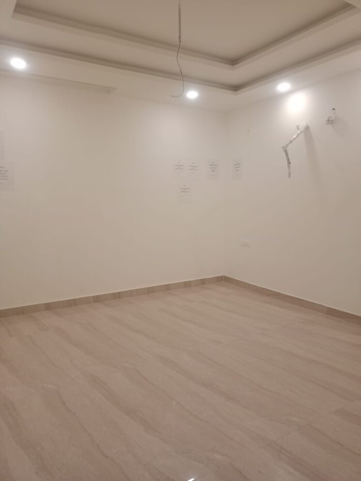 Room, bptp-district-phase-2 3 Bedroom 1350 Sq.Ft. Builder Floor In Sector 84 Faridabad 8375168