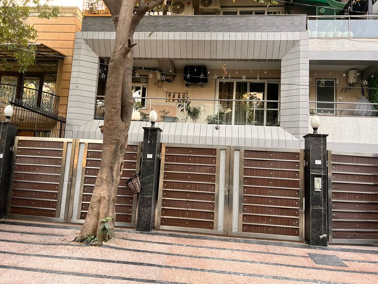 Exterior View, uppal-southend 3.5 Bedroom 311 Sq.Yd. Builder Floor In Sector 49 Gurgaon 8375176