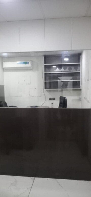  Office Space For Rent in Laxmi Nagar