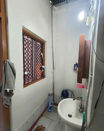 Bathroom in 2 BHK Independent House at Aliganj – for Rent
