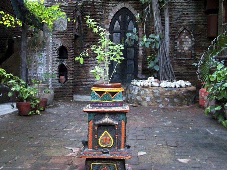 Exterior View, sector 40 6+ Bedroom 500 Sq.Mt. Villa In Sector 40 Noida 8375244