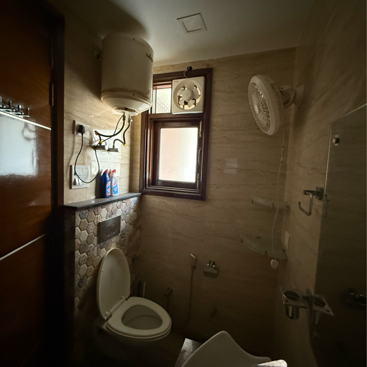 Bathroom, kalkaji 2 Bedroom 1300 Sq.Ft. Builder Floor In Kalkaji Delhi 8375262