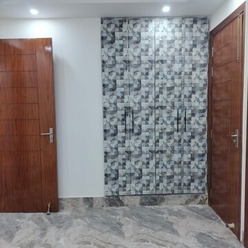 Bedroom in 3 BHK Builder Floor at Saket – for Rent