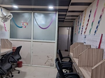  Office Space For Rent in Laxmi Nagar