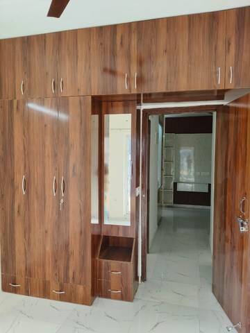 2 BHK Apartment For Rent in Pivotal 99 Marina Bay, Sector 99