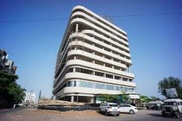  Office Space – Exterior View View at Sg Highway - for Rent