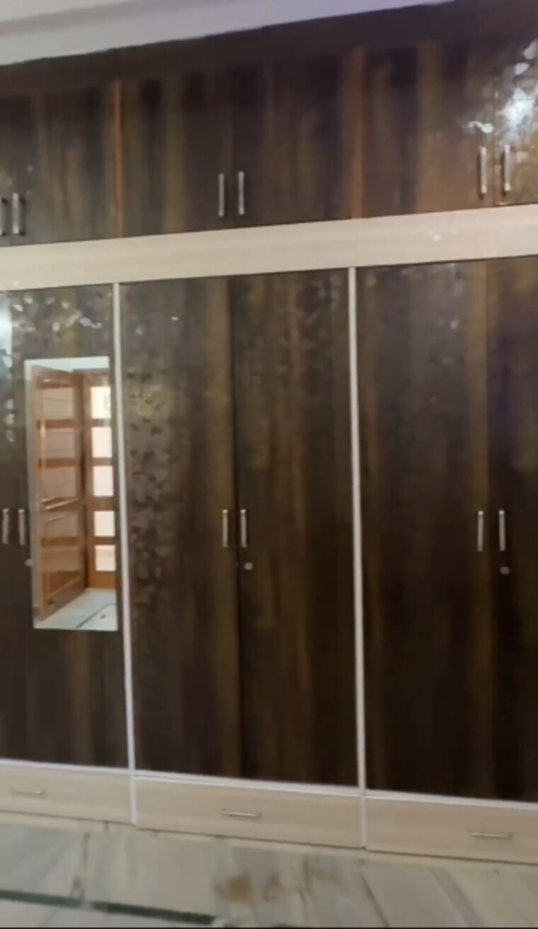 Room, kharar banur highway 4 Bedroom 130 Sq.Yd. Independent House In Kharar Banur Highway Mohali 8375442