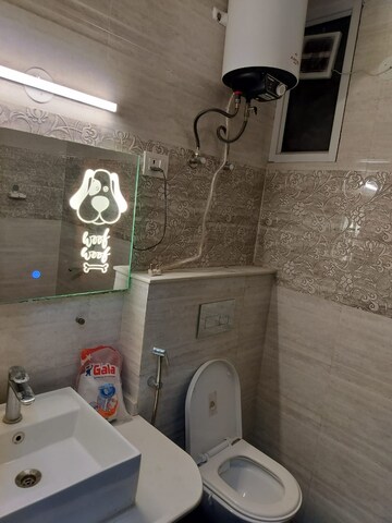 Parking in 3 BHK Builder Floor at Ardee City, Sector 52 – for Rent