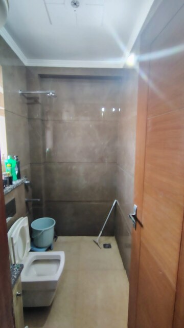 Furnished Amenities in 3 BHK Builder Floor at AEZ Aloha, Sector 57 – for Rent