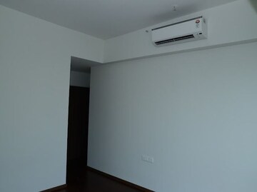 Furnished Amenities in 2 BHK Apartment at Piramal Aranya Arav, Byculla – for Sale