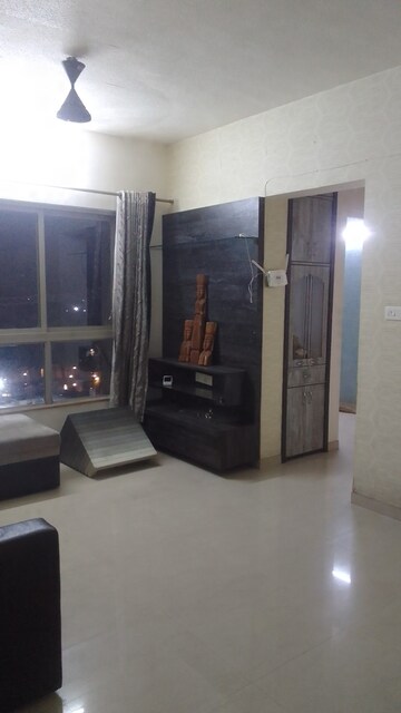 Living Room in 1.5 BHK Apartment at Lodha Casa Bella Gold, Dombivli East – for Rent
