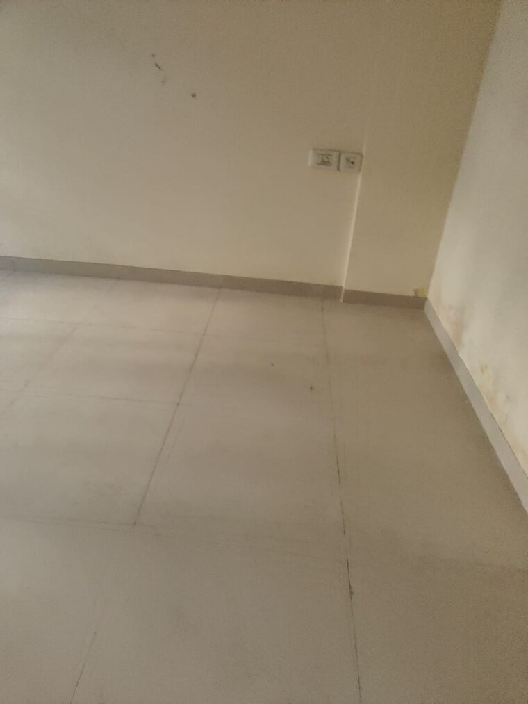 Room, rustomjee-central-park 1 Bedroom 550 Sq.Ft. Apartment In Andheri East Mumbai 8375513