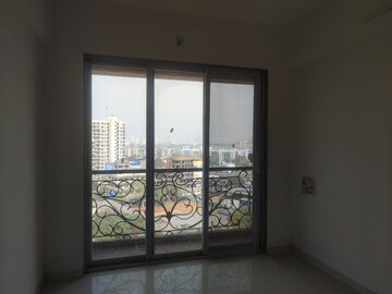 Room in 1 BHK Apartment at Gajanan Krupa Krishna Pride, Khadakpada – for Sale