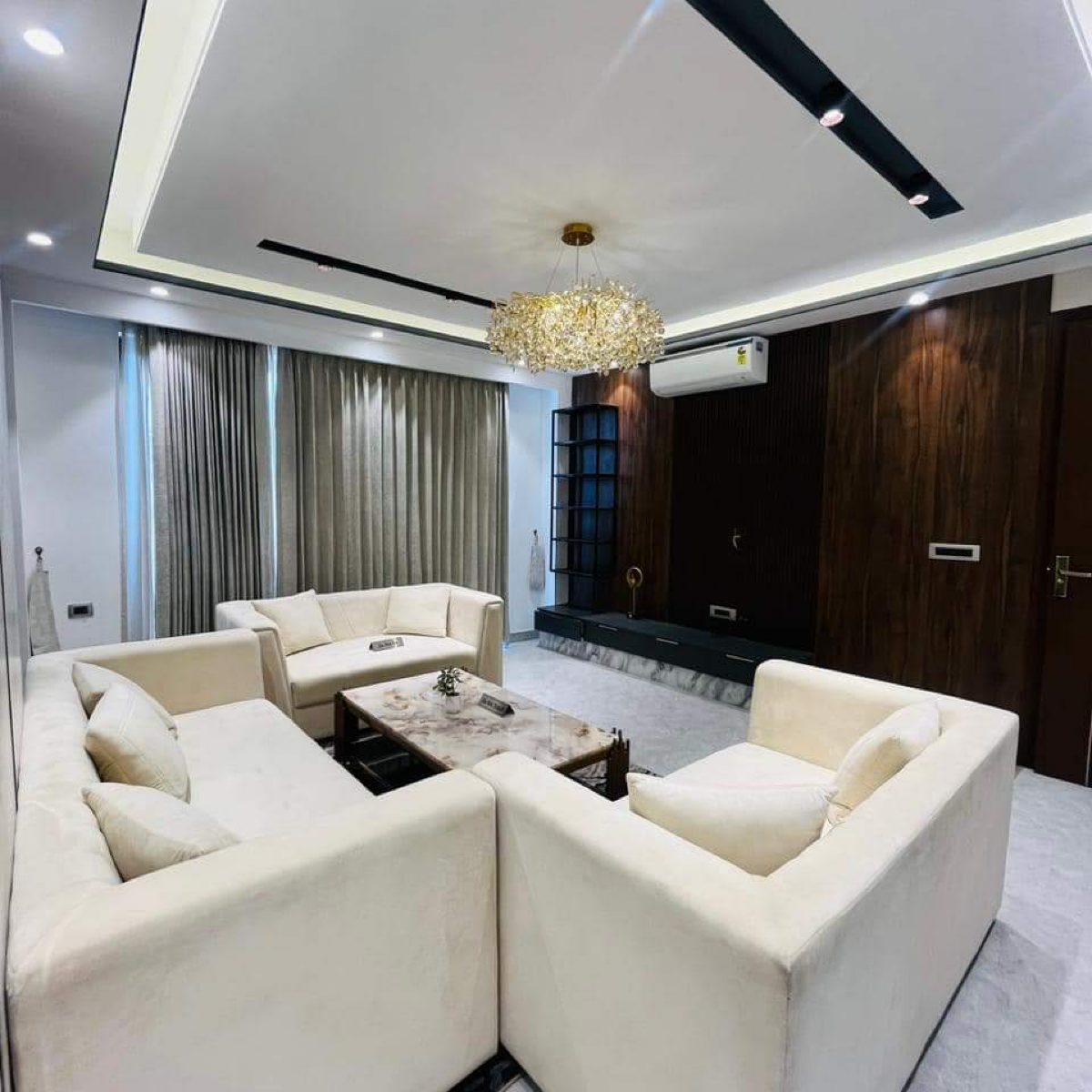 4 BHK + Pooja Room,Servant Room Builder Floor For Sale in Ansal API Versalia